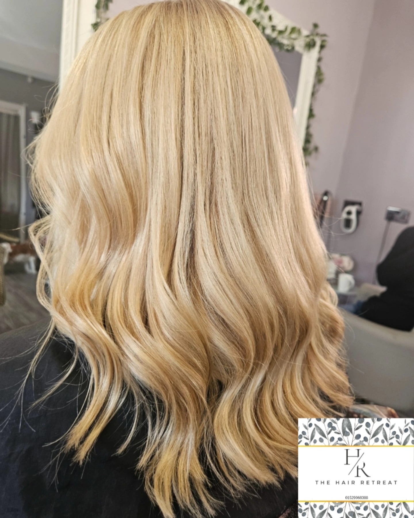 Blonde waves